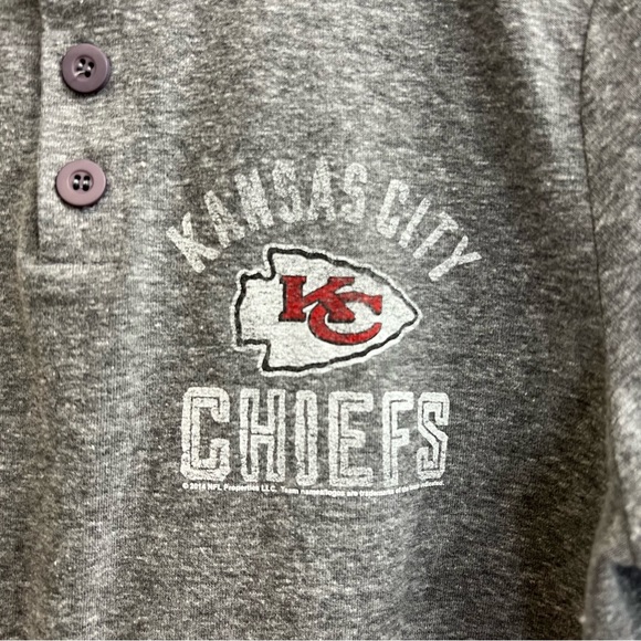 Junk Food Mens Kansas City Chiefs Henley Long Sleeve Tee in Gray, Size M - Picture 7 of 8
